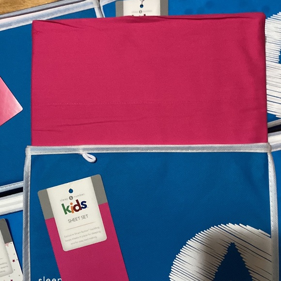 SLEEP NUMBER Sheet Set Twin. Bright pink. - Picture 2 of 7
